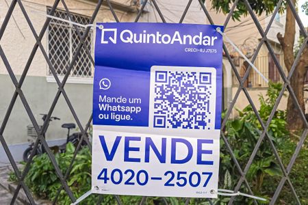 Placa de apartamento à venda com 1 quarto, 41m² em Higienópolis, Rio de Janeiro