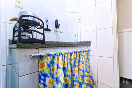 Cozinha de apartamento à venda com 1 quarto, 41m² em Higienópolis, Rio de Janeiro
