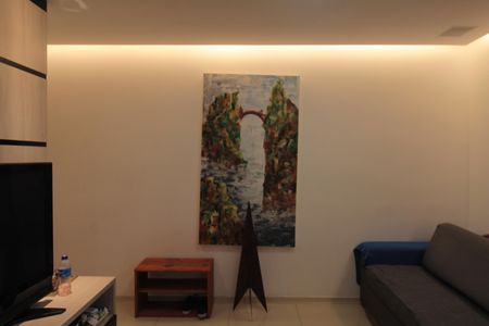 Sala de apartamento à venda com 3 quartos, 85m² em Itamarati, Belo Horizonte