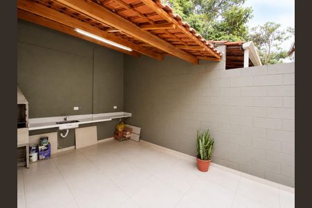 Área externa de casa de condomínio para alugar com 2 quartos, 60m² em Jardim Sao Victor, Osasco