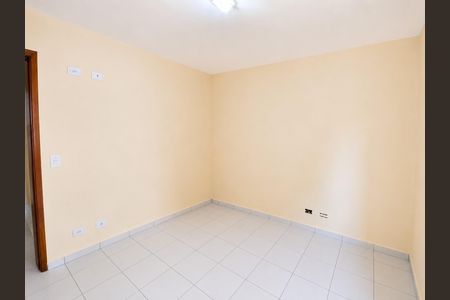 Casa de condomínio para alugar com 60m², 2 quartos e 1 vaga Casa de condomínio para alugar com 60m², 2 quartos e 1 vagaQuarto