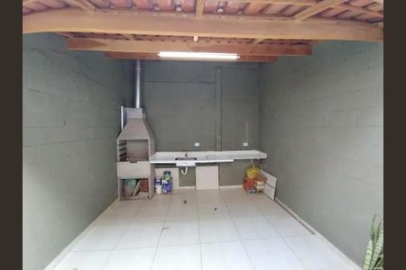 Área externa de casa de condomínio para alugar com 2 quartos, 60m² em Jardim Sao Victor, Osasco
