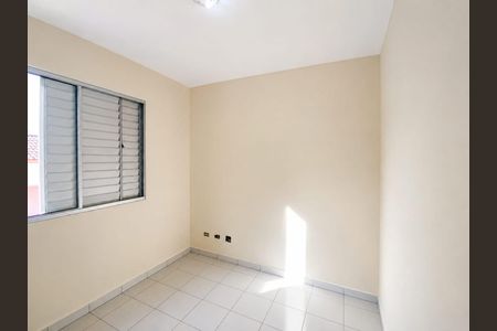 Quarto de casa de condomínio para alugar com 2 quartos, 60m² em Jardim Sao Victor, Osasco