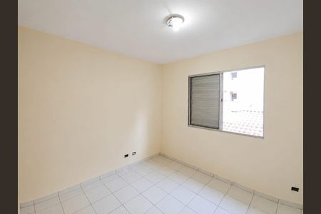 Quarto de casa de condomínio para alugar com 2 quartos, 60m² em Jardim Sao Victor, Osasco