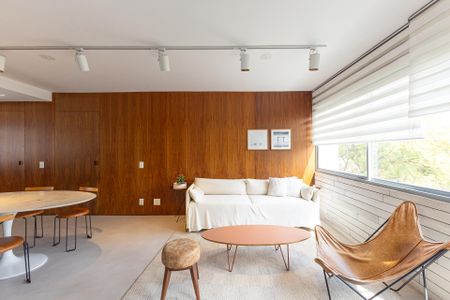 Sala de apartamento para alugar com 3 quartos, 85m² em Itaim Bibi, São Paulo