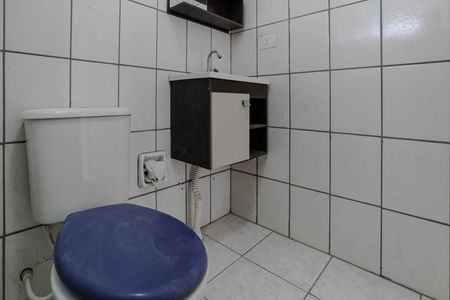 Apartamento para alugar com 49m², 2 quartos e 1 vaga Apartamento para alugar com 49m², 2 quartos e 1 vagaBanheiro