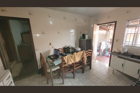 Cozinha de casa à venda com 3 quartos, 250m² em Jardim Catarina, São Paulo