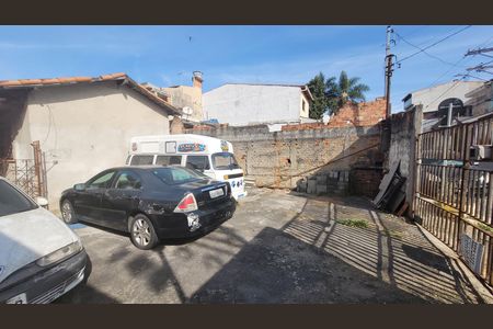 Garagem de casa à venda com 3 quartos, 250m² em Jardim Catarina, São Paulo