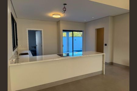 Casa à venda com 195m², 3 quartos e 2 vagas