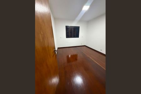 Quarto de casa para alugar com 3 quartos, 150m² em Cidade São Francisco, São Paulo