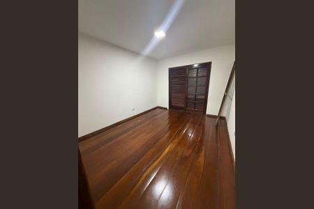 Quarto de casa para alugar com 3 quartos, 150m² em Cidade São Francisco, São Paulo