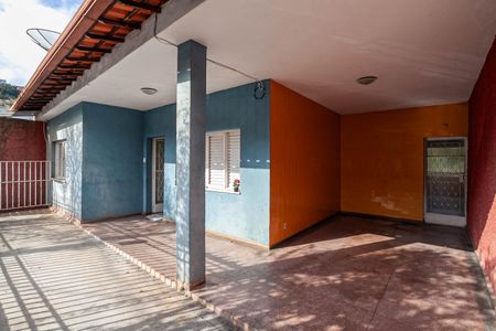 Entrada de casa à venda com 4 quartos, 287m² em Salgado Filho, Belo Horizonte