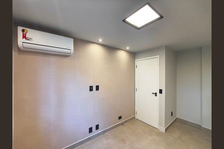 Quarto 2 de apartamento para alugar com 3 quartos, 55m² em Barra Olímpica, Rio de Janeiro