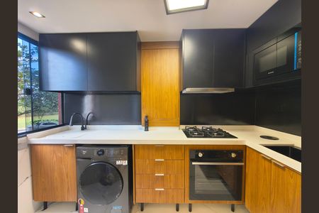 Cozinha e Área de Serviço de apartamento para alugar com 3 quartos, 55m² em Barra Olímpica, Rio de Janeiro