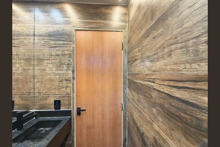 Banheiro de apartamento para alugar com 3 quartos, 55m² em Barra Olímpica, Rio de Janeiro