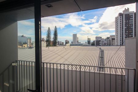 Vista da Sala de kitnet/studio à venda com 1 quarto, 36m² em Menino Deus, Porto Alegre