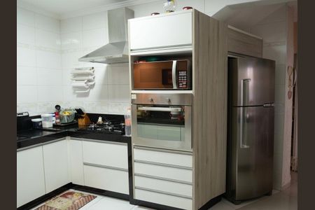 Cozinha de apartamento para alugar com 2 quartos, 63m² em Vila Humaita, Santo André