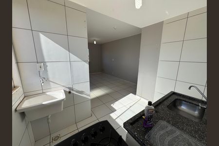 Cozinha  de apartamento para alugar com 1 quarto, 31m² em Qs 305, Brasília