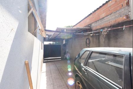 Garagem de casa à venda com 3 quartos, 88m² em Indústrias I (barreiro), Belo Horizonte