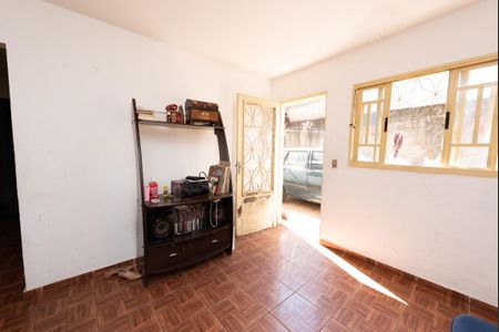 Sala de casa à venda com 3 quartos, 88m² em Indústrias I (barreiro), Belo Horizonte