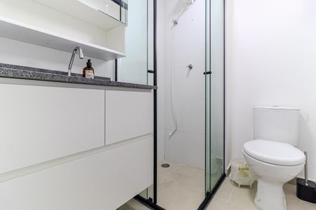 Banheiro de kitnet/studio para alugar com 1 quarto, 24m² em Campos Elíseos, São Paulo