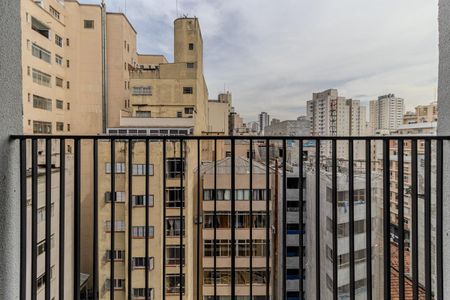 Varanda de kitnet/studio para alugar com 1 quarto, 24m² em Campos Elíseos, São Paulo