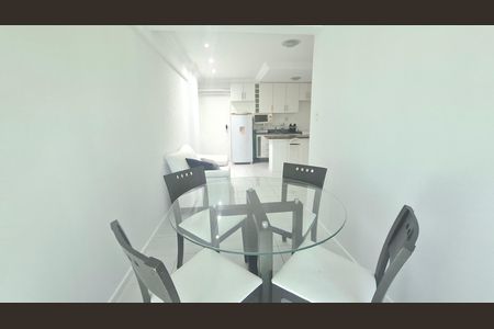 Sala de apartamento para alugar com 1 quarto, 50m² em Pituba, Salvador