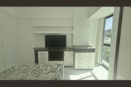 Quarto de apartamento para alugar com 1 quarto, 50m² em Pituba, Salvador