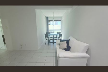 Sala de apartamento para alugar com 1 quarto, 50m² em Pituba, Salvador