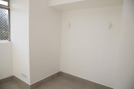 Suíte de apartamento para alugar com 3 quartos, 107m² em Setor Sul, Goiânia