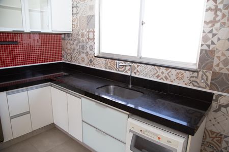 Cozinha de apartamento para alugar com 3 quartos, 107m² em Setor Sul, Goiânia