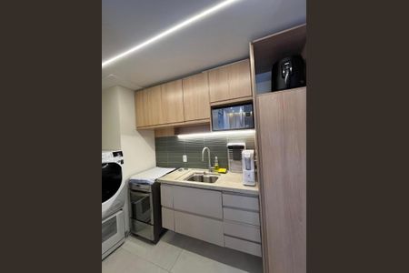 Cozinha de apartamento para alugar com 2 quartos, 100m² em Butantã, São Paulo
