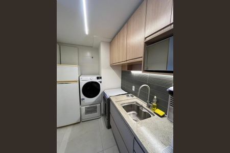 Cozinha/Área de serviço de apartamento para alugar com 2 quartos, 100m² em Butantã, São Paulo