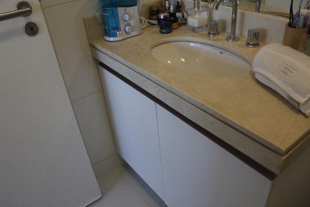 Apartamento para alugar com 125m², 3 quartos e 2 vagasBanheiro da Suíte