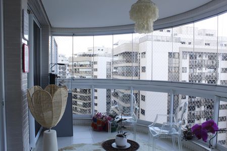 Apartamento para alugar com 125m², 3 quartos e 2 vagasVaranda da Sala