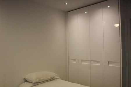 Apartamento para alugar com 125m², 3 quartos e 2 vagasQuarto 2