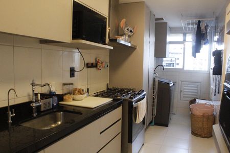 Apartamento para alugar com 125m², 3 quartos e 2 vagasCozinha