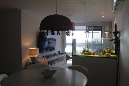Apartamento para alugar com 125m², 3 quartos e 2 vagasSala