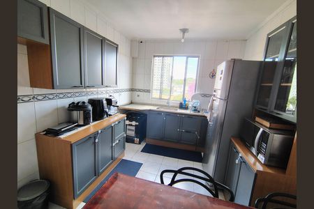 Cozinha de apartamento à venda com 3 quartos, 104m² em Vila Castelo, São Paulo