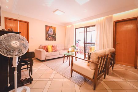 Sala de apartamento para alugar com 3 quartos, 137m² em Setor Bueno, Goiânia