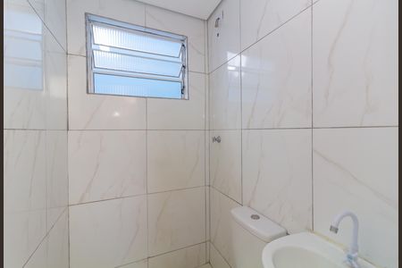 Casa de condomínio para alugar com 35m², 1 quarto e sem vaga Casa de condomínio para alugar com 35m², 1 quarto e sem vagaBanheiro