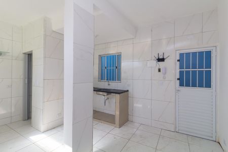 Casa de condomínio para alugar com 35m², 1 quarto e sem vaga Casa de condomínio para alugar com 35m², 1 quarto e sem vagaSala/Cozinha