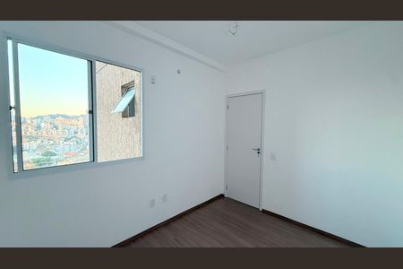 Quarto de apartamento à venda com 2 quartos, 47m² em Palmeiras, Belo Horizonte