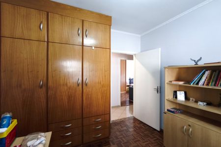 Casa para alugar com 250m², 4 quartos e 3 vagas Casa para alugar com 250m², 4 quartos e 3 vagasQuarto