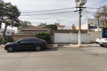 Fachada de casa para alugar com 4 quartos, 250m² em Jardim das Bandeiras, Campinas