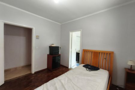 Casa para alugar com 250m², 4 quartos e 3 vagas Casa para alugar com 250m², 4 quartos e 3 vagasSuíte 2