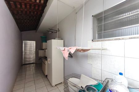 Área de Serviço de casa para alugar com 4 quartos, 250m² em Jardim das Bandeiras, Campinas