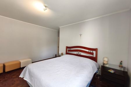 Casa para alugar com 250m², 4 quartos e 3 vagas Casa para alugar com 250m², 4 quartos e 3 vagasSuíte 3