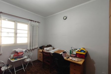 Casa para alugar com 250m², 4 quartos e 3 vagas Casa para alugar com 250m², 4 quartos e 3 vagasQuarto