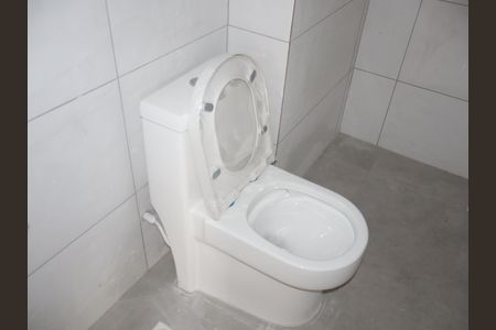 Banheiro de apartamento à venda com 2 quartos, 36m² em Vila Elze, São Paulo